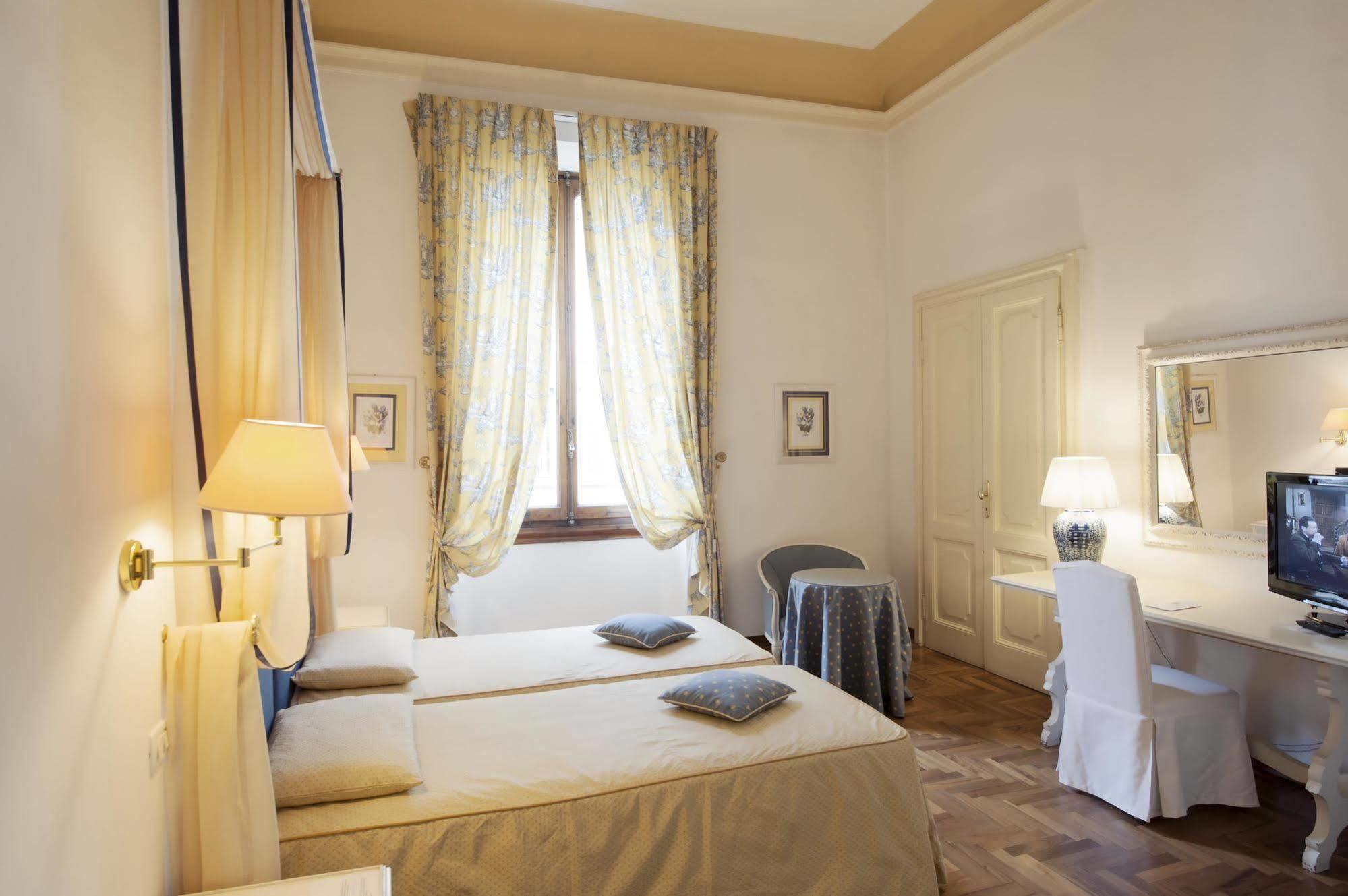 Apartament Palazzo Ruspoli Florencja Zewnętrze zdjęcie
